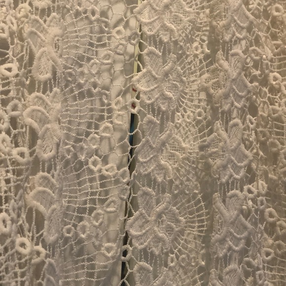 Good quality lace Duster - Picture 3 of 3